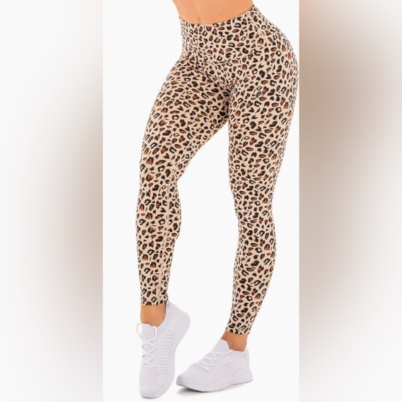 Ryderwear Adapt High Waist Scrunch Legging - Picture 1 of 6
